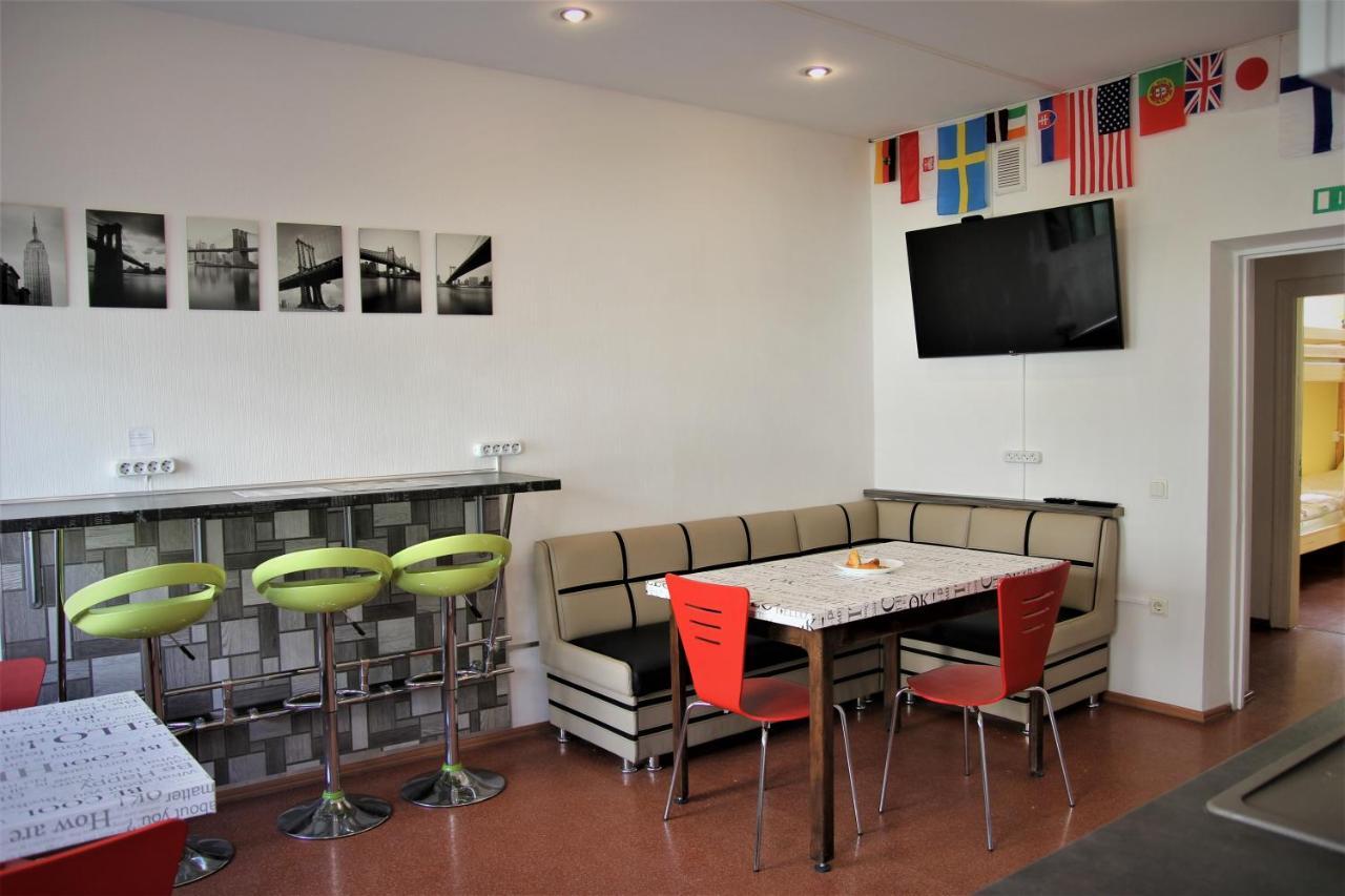 Central Hostel Елгава Экстерьер фото